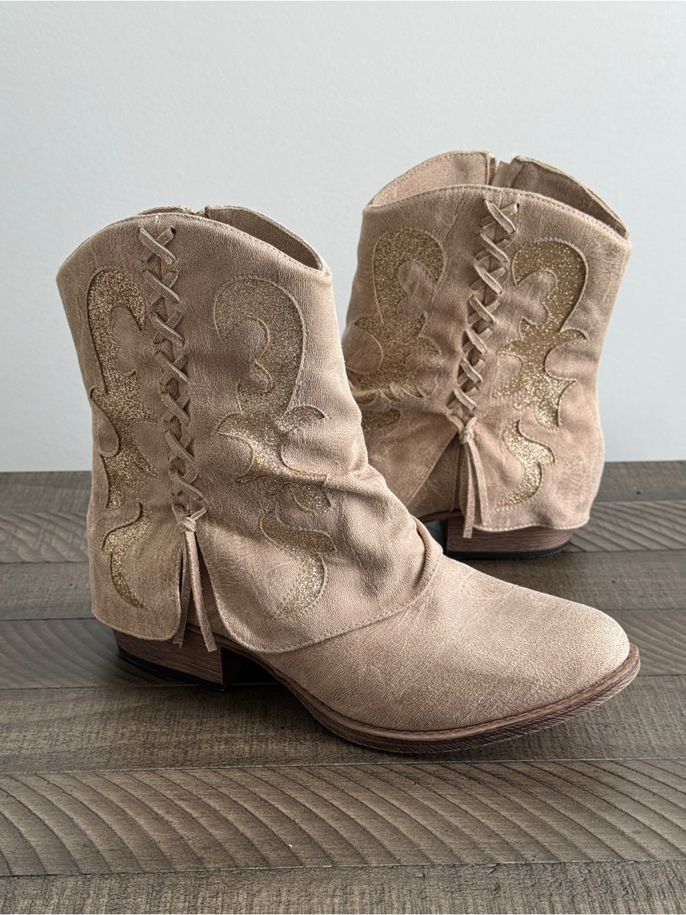 Very G Brillo Western Boots Taupe Women's Size 9